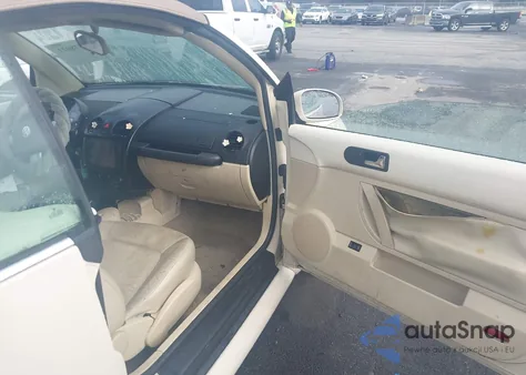 2005 Volkswagen New Beetle Gls from USA, damaged, VIN 3VWCM31Y25M361982